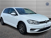 Volkswagen Golf Image 1