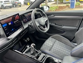 Volkswagen Golf Image 2