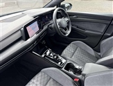 Volkswagen Golf Image 2