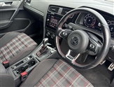 Volkswagen Golf Image 6