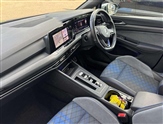 Volkswagen Golf Image 2
