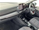 Volkswagen Golf Image 2