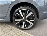 Volkswagen Golf Image 5