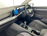 Volkswagen Golf Image 2