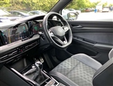 Volkswagen Golf Image 2