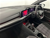 Volkswagen Golf Image 2