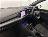 Volkswagen Golf Image 2