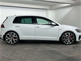 Volkswagen Golf Image 4