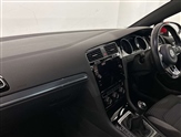Volkswagen Golf Image 2