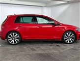 Volkswagen Golf Image 4