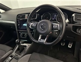 Volkswagen Golf Image 6