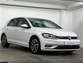 Volkswagen Golf Image 1