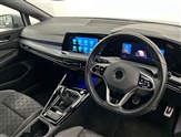 Volkswagen Golf Image 6