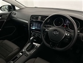 Volkswagen Golf Image 6