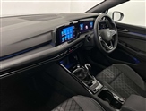 Volkswagen Golf Image 2