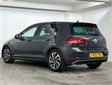 Volkswagen Golf Image 3
