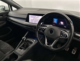 Volkswagen Golf Image 6