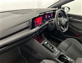 Volkswagen Golf Image 2
