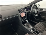 Volkswagen Golf Image 2