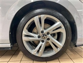 Volkswagen Golf Image 6
