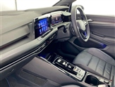 Volkswagen Golf Image 2