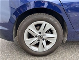 Volkswagen Golf Image 5