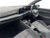 Volkswagen Golf Image 2
