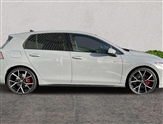 Volkswagen Golf Image 4