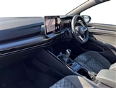 Volkswagen Golf Image 2
