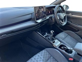 Volkswagen Golf Image 2