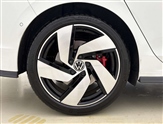 Volkswagen Golf Image 5