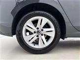 Volkswagen Golf Image 5