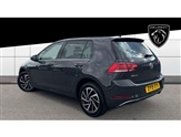 Volkswagen Golf Image 2