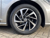 Volkswagen Golf Image 5