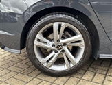 Volkswagen Golf Image 5