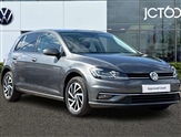 Volkswagen Golf Image 1
