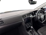 Volkswagen Golf Image 2