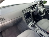 Volkswagen Golf Image 2