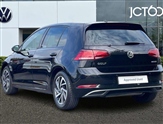 Volkswagen Golf Image 3