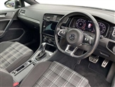 Volkswagen Golf Image 6