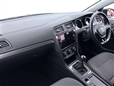 Volkswagen Golf Image 2