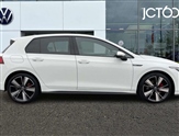 Volkswagen Golf Image 4