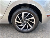 Volkswagen Golf Image 6