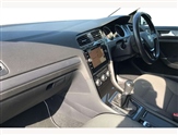 Volkswagen Golf Image 2