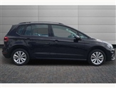 Volkswagen Golf Image 4