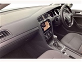 Volkswagen Golf Image 2