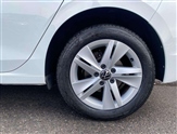 Volkswagen Golf Image 6