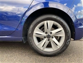 Volkswagen Golf Image 6