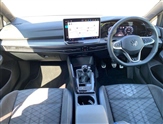 Volkswagen Golf Image 2
