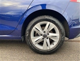 Volkswagen Golf Image 6